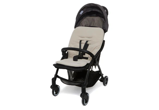 Komfortabler Buggy-Sitzbezug aus Frottee in Nougat für ein angenehmes Fahrgefühl.