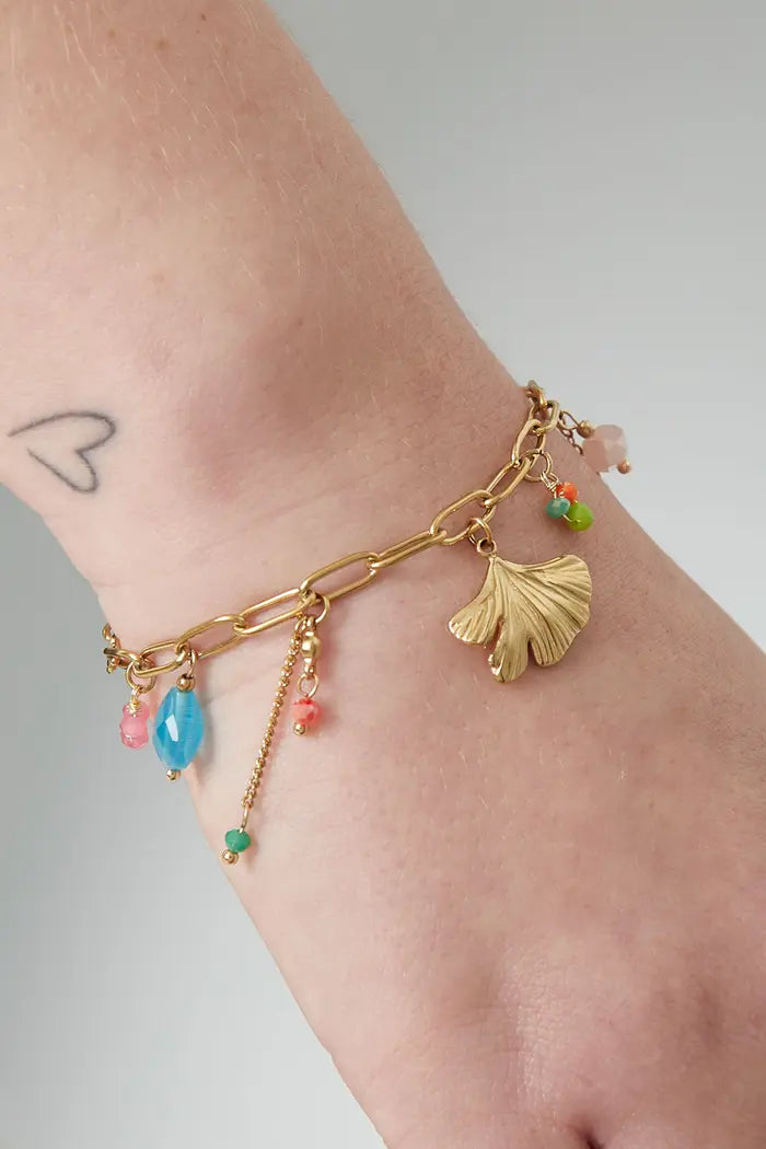 Vivid Vibes Armband in Goldfarbe mit farbigen Akzenten – Dein neues Statement-Piece
