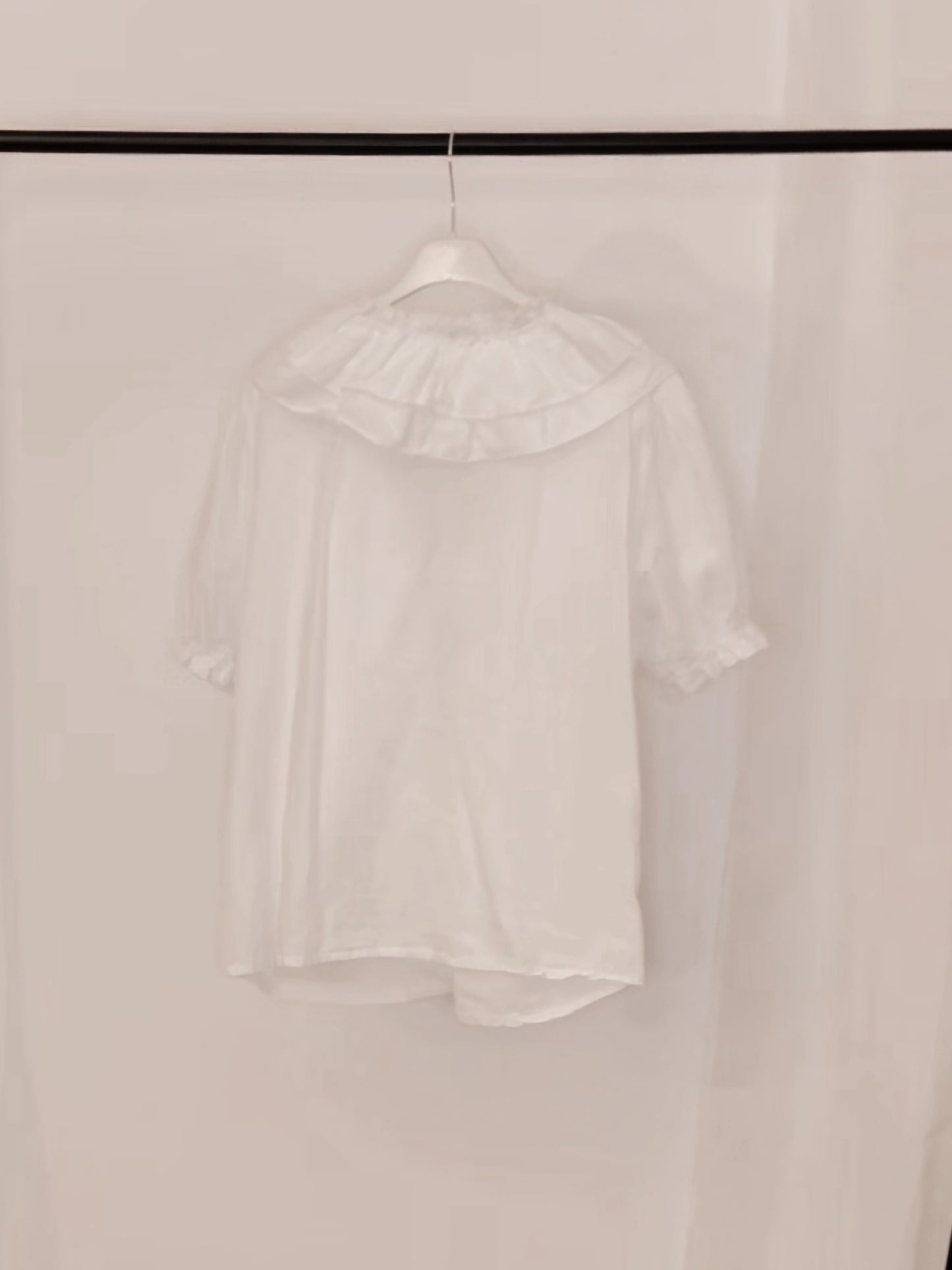Rüschenbluse aus Baumwolle mit Bindeband