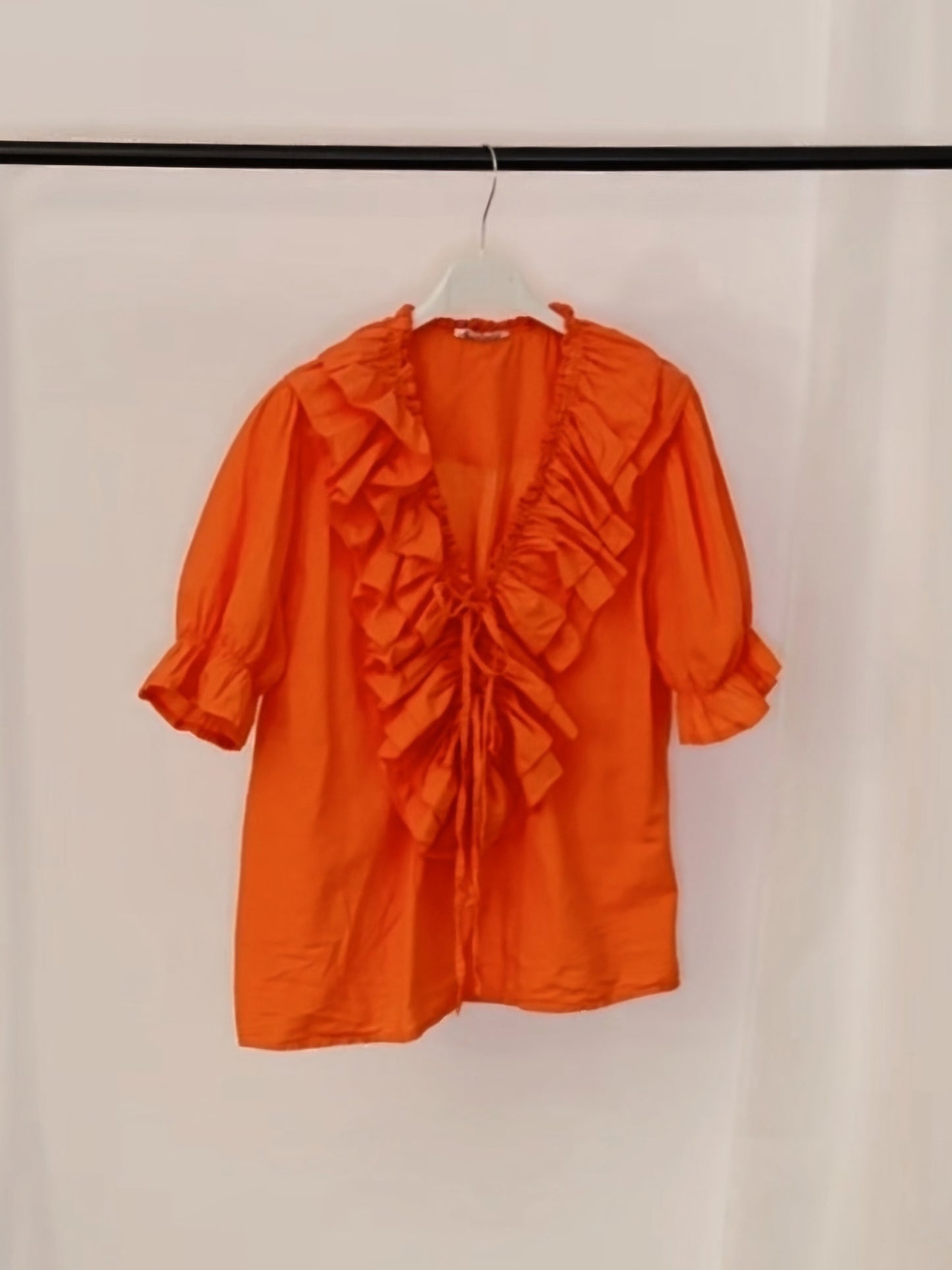 Rüschenbluse aus Baumwolle mit Bindeband