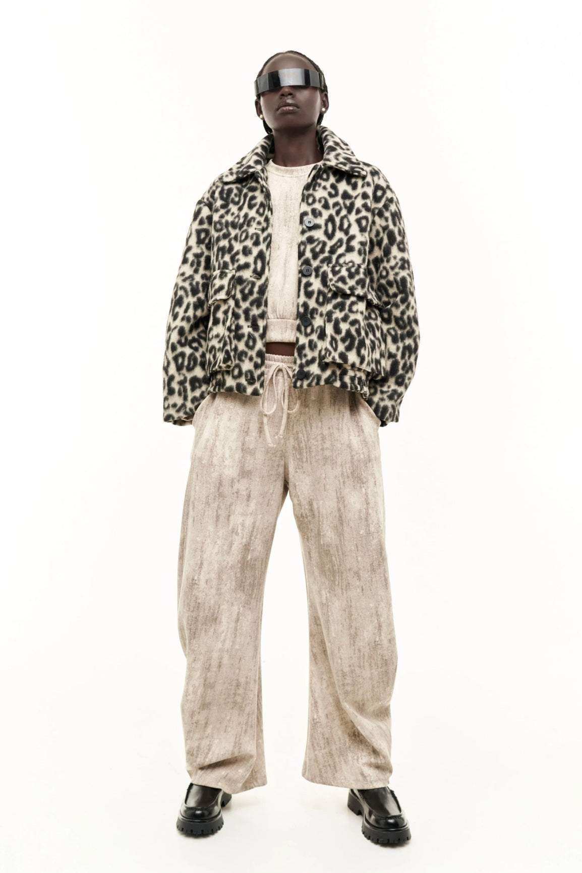 Kuschelige Übergangsjacke mit Leopardenmuster