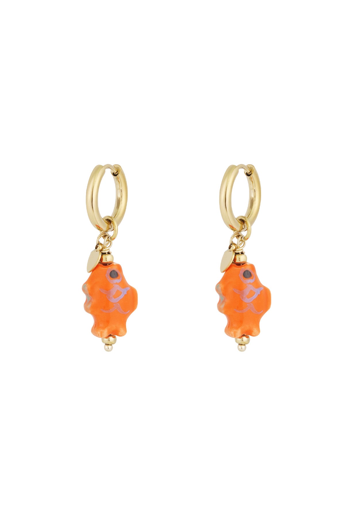 Fröhliche Ohrringe mit Fisch-Charm in Orange – perfekt für einen sommerlichen Look