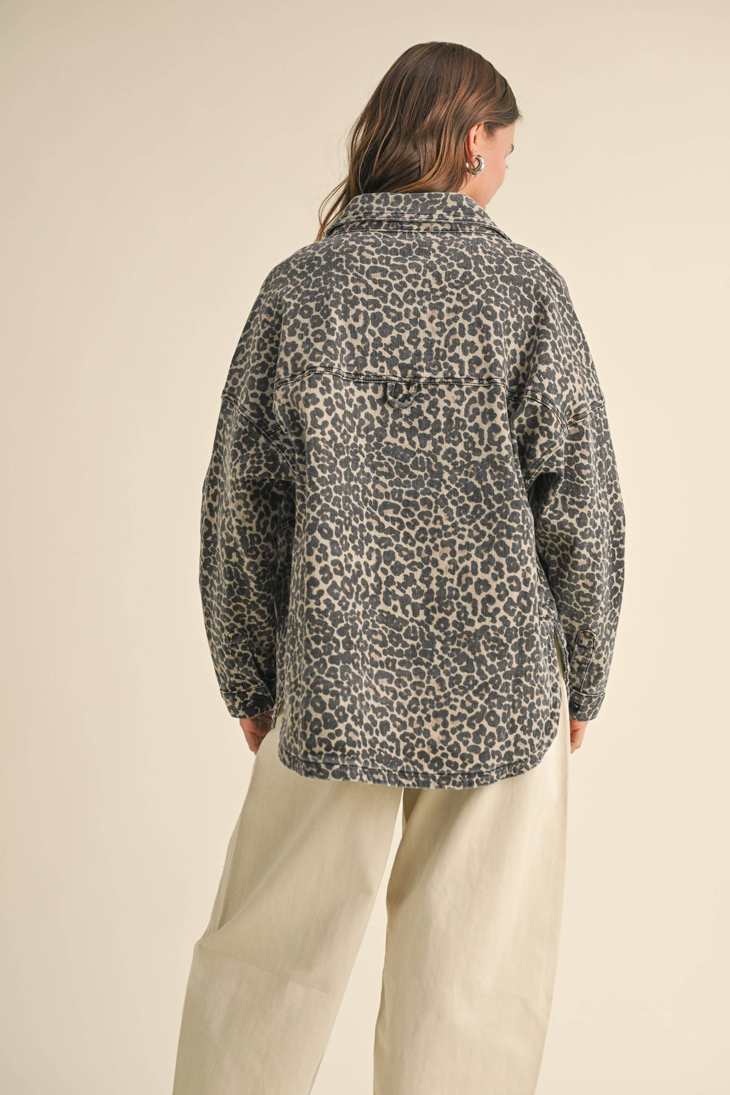 Lange Jeansjacke mit Leo-Print - Elli by Lena & Lisa
