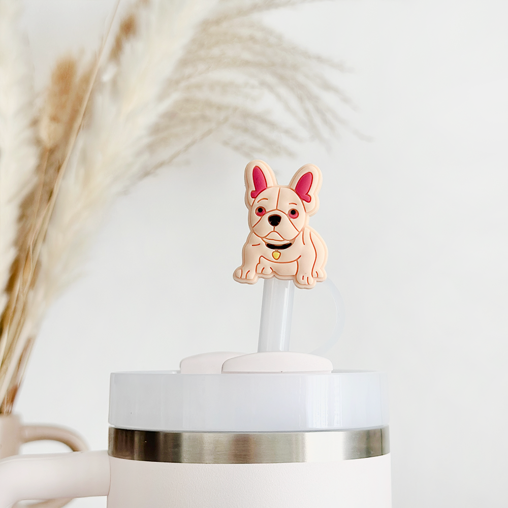 Der Frenchie Straw Cover sorgt für saubere Strohhalme und einen modischen Touch mit seinem süßen French Bulldog-Design.
