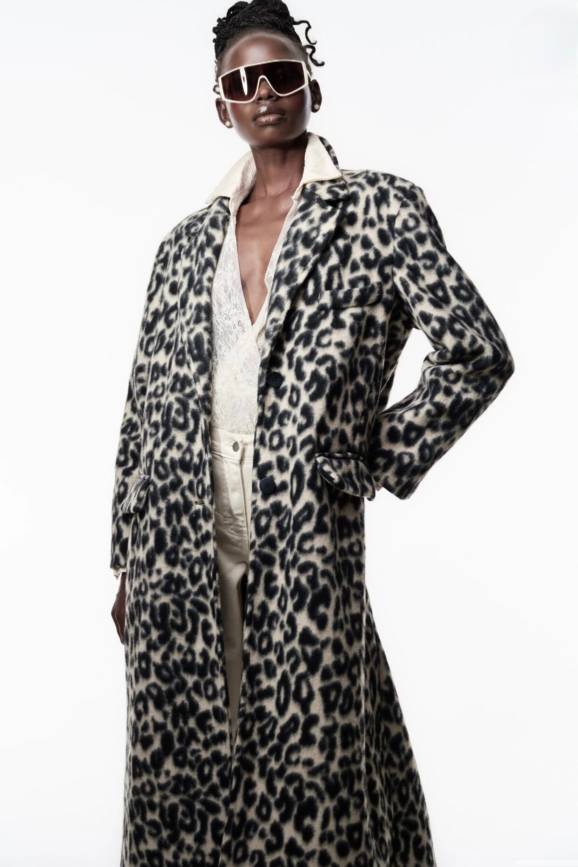 Langer Mantel im Leopardenmuster – Statement Piece für Herbst & Winter