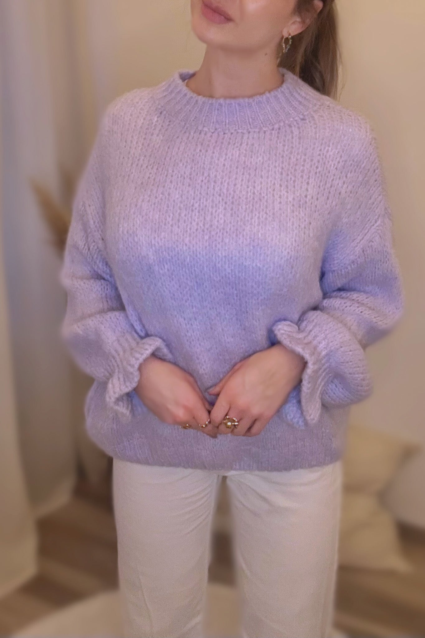 Lässiger Oversized-Strickpullover mit Trompetenärmeln