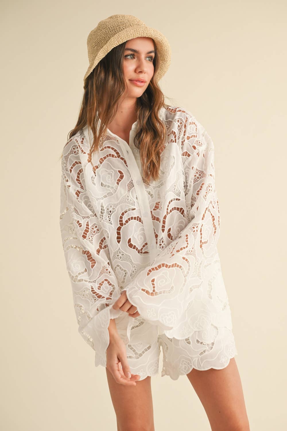 Oversized Bluse aus Spitze