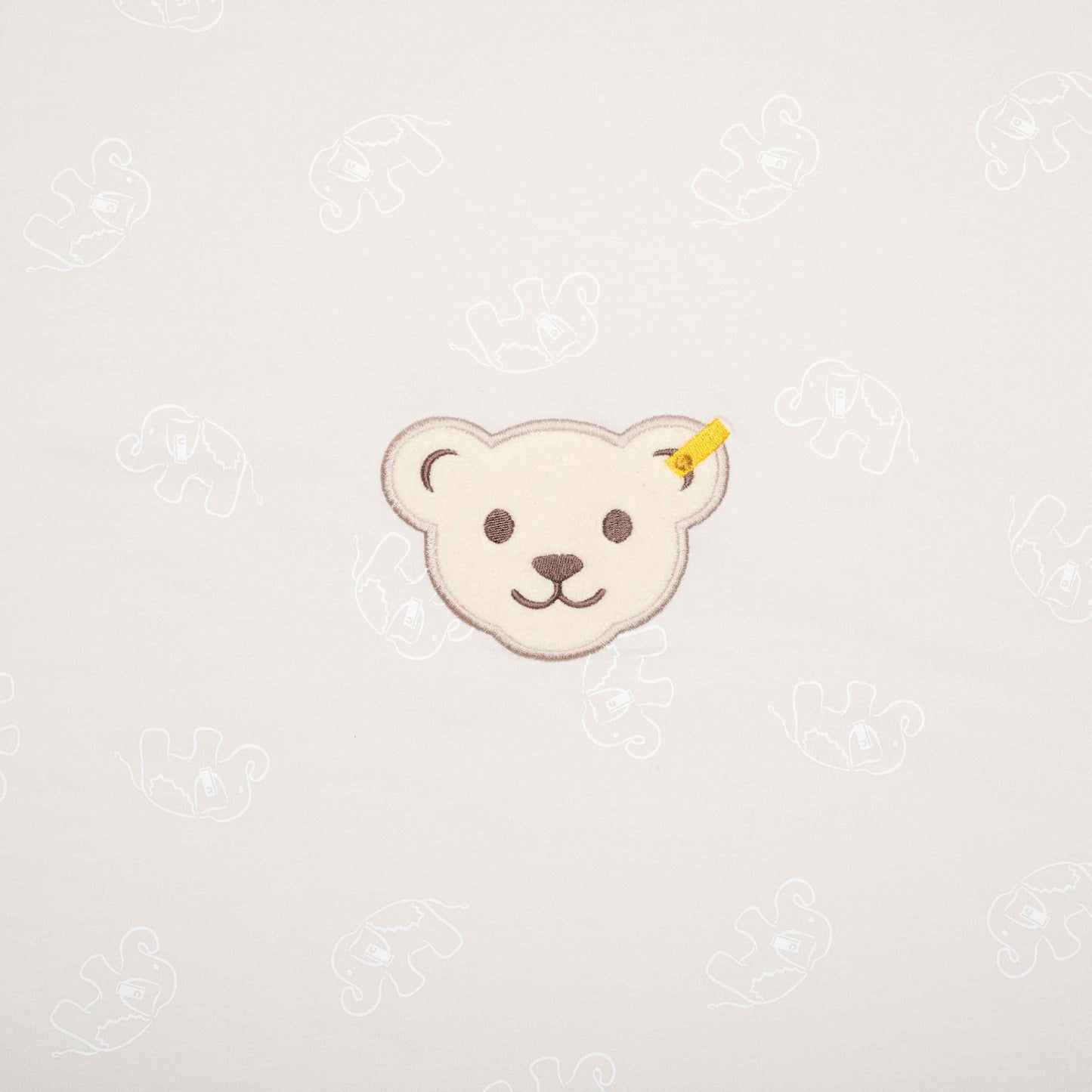 Kuschelige Steiff Decke, ideal für Babys – sorgt für Komfort und Wärme und ist der perfekte Begleiter für jede Gelegenheit.