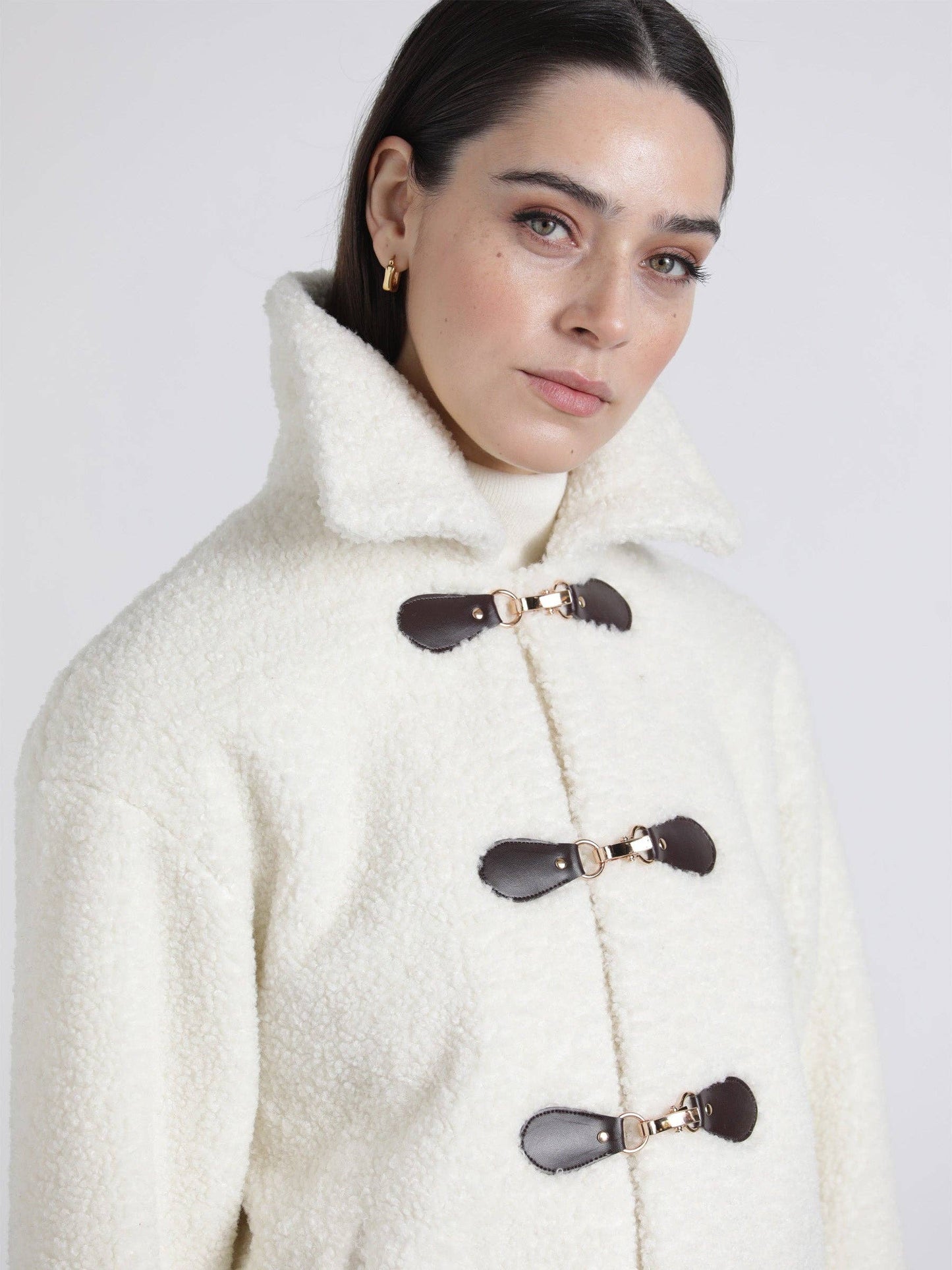 Damen Teddy-Kurzjacke in Cremeweiß