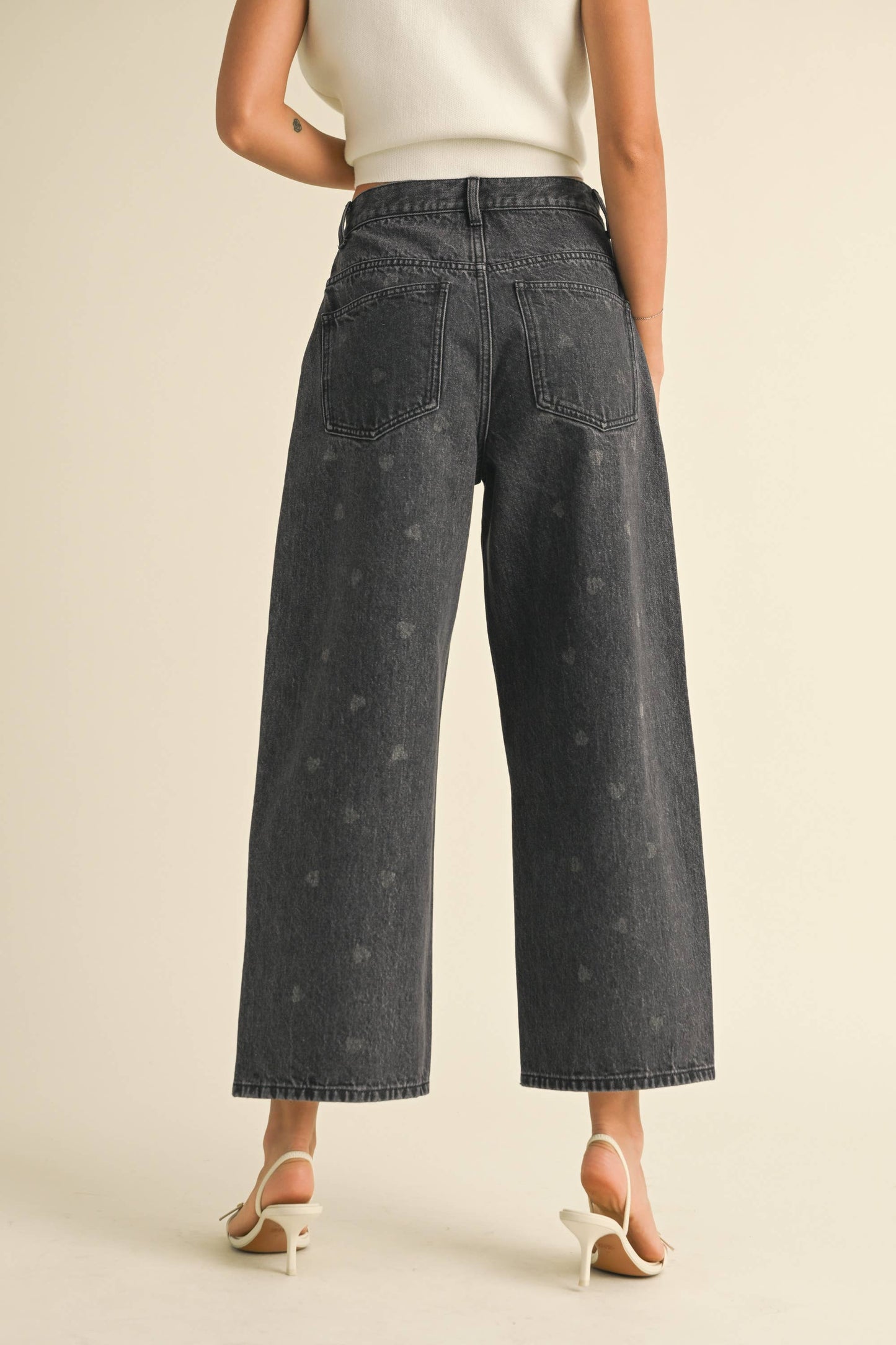 Wide-Leg-Jeans mit Herzmuster
