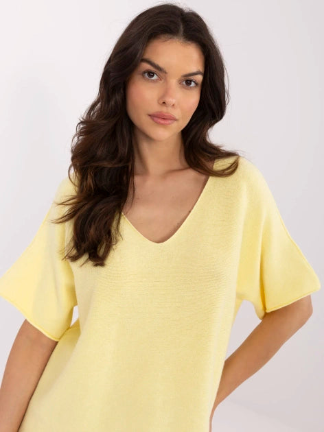 Sonnengelbes Damen T-Shirt mit V-Ausschnitt