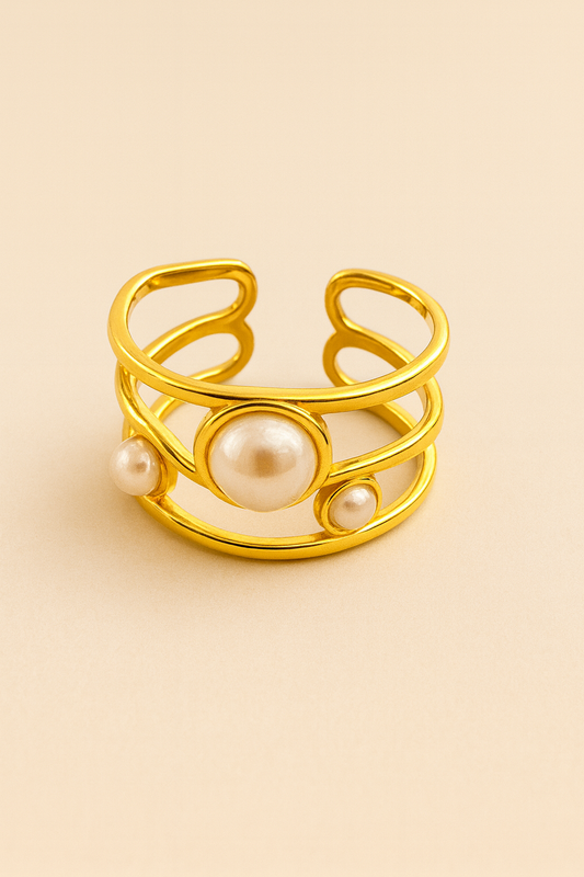 Triple Pearl Elegance Ring