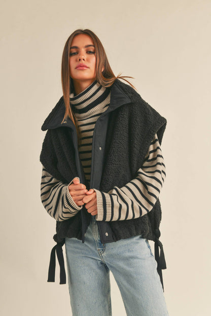 Oversized Utility Weste aus Teddyfleece
