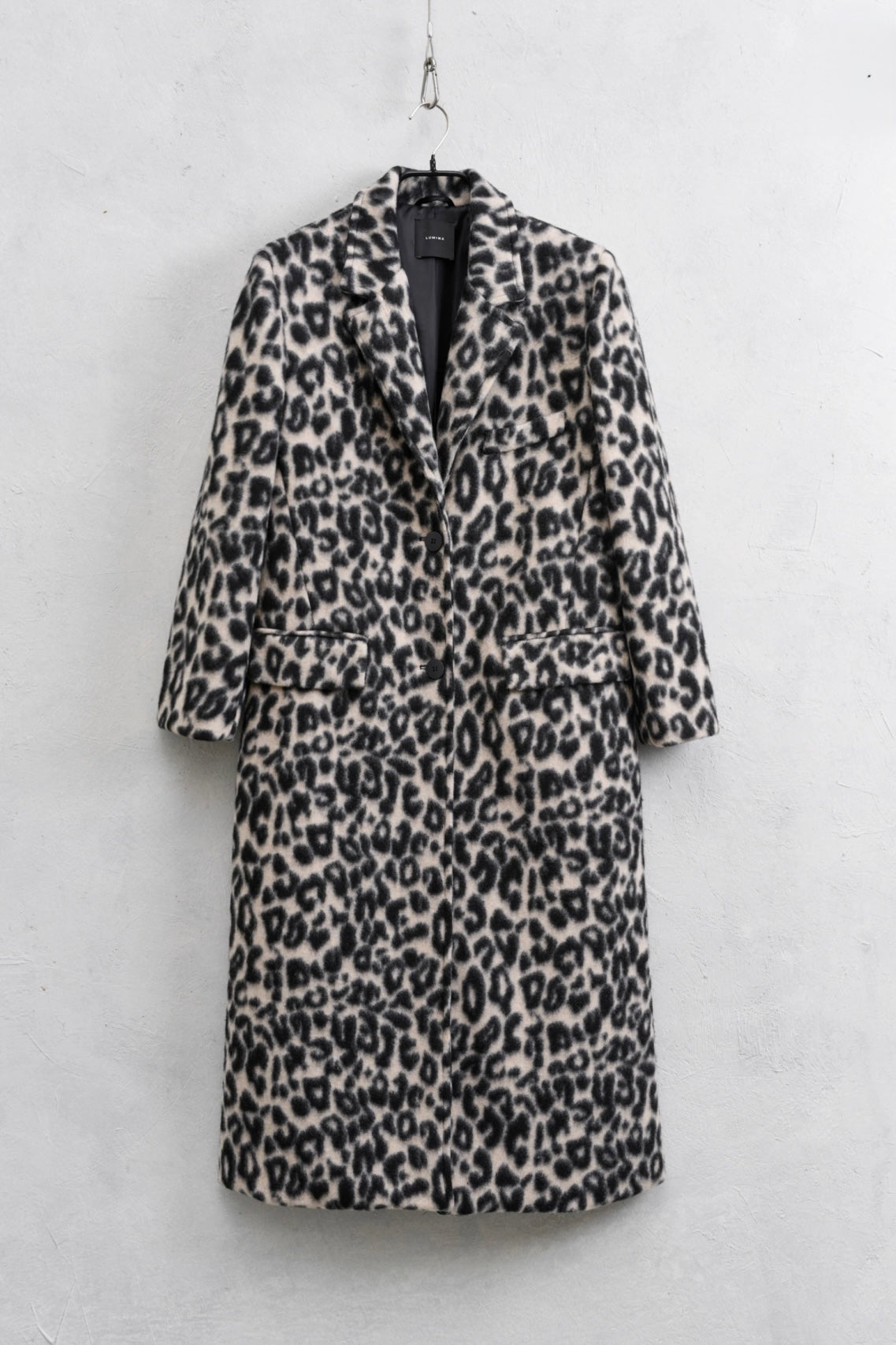 Langer Mantel im Leopardenmuster – Statement Piece für Herbst & Winter