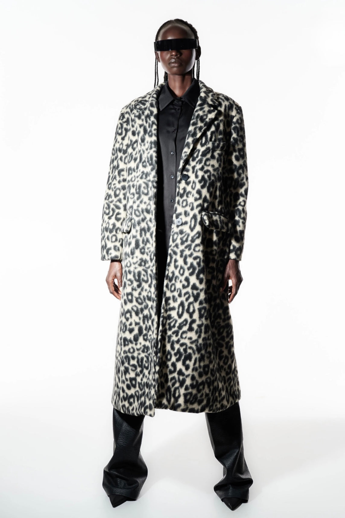 Langer Mantel im Leopardenmuster – Statement Piece für Herbst & Winter