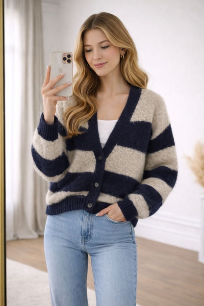 Weicher Strick-Cardigan mit Streifen mit Woll- und Alpaka-Anteilen