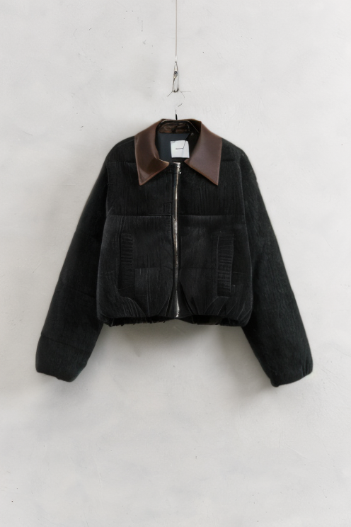 Velvet Mix Bomber – Samtjacke mit Kontrastkragen aus veganem Leder