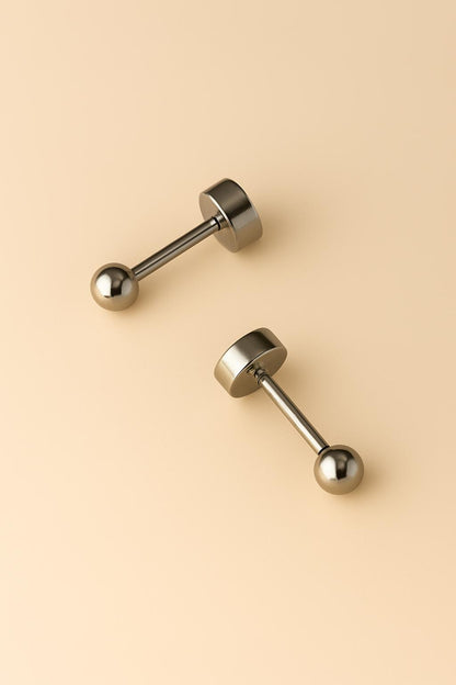 Süße Ohrstecker mit Kugel und Zylinder - beidseitig tragbar