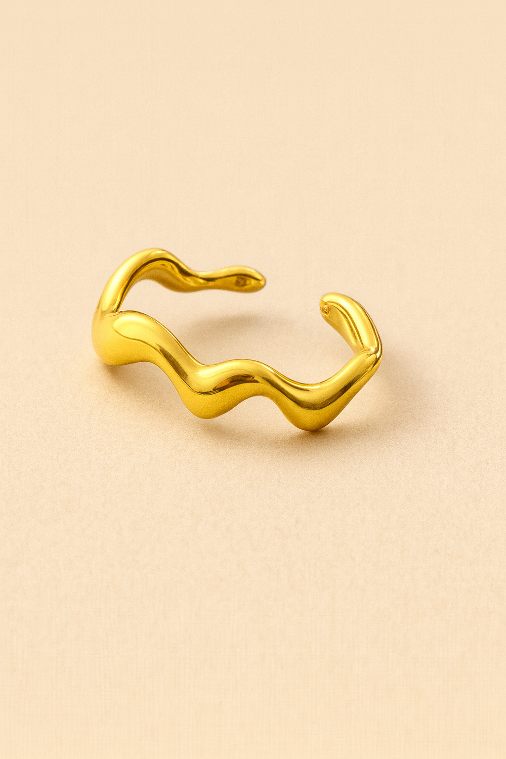 Luna Wave Ring