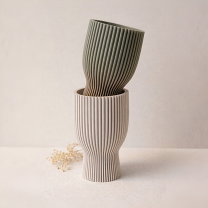 Minimalistischer Eierbecher mit Rillenstruktur – Skandi Design