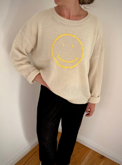 Wollpullover mit gesticktem Smiley