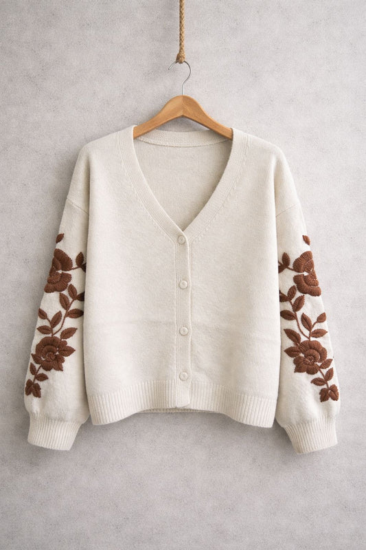 Bestickte Strickjacke mit Wolle und Alpaka-Anteil