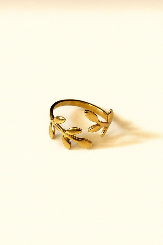 Blooming Leaf Ring