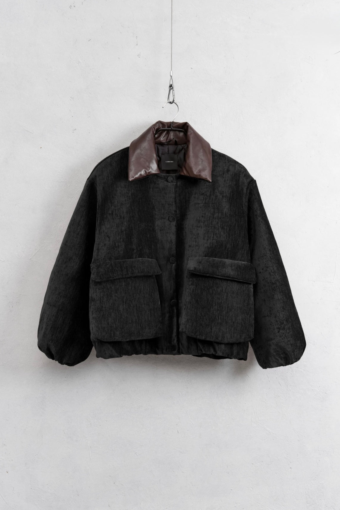 Samt-Bomberjacke mit Kunstlederkragen & Oversize-Taschen