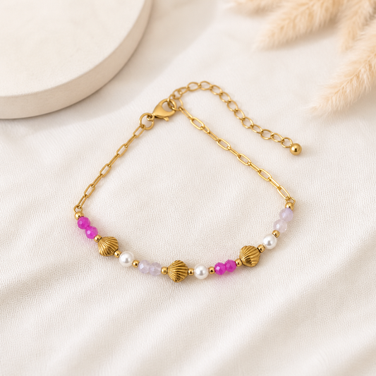 Perlenarmband mit Muschel-Details in Pink & Gold