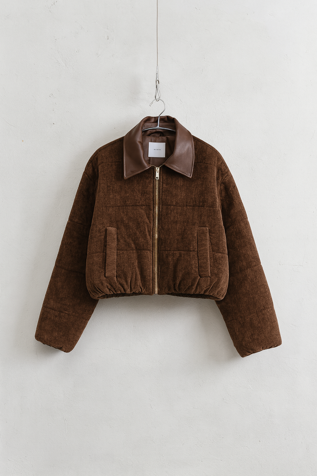 Velvet Mix Bomber – Samtjacke mit Kontrastkragen aus veganem Leder