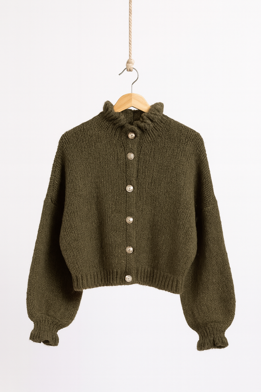 Grüne Strickjacke aus Mohair mit Puffärmeln und Perlmuttknöpfen