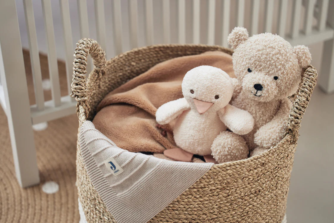 Niedliches Activity Toy „Duck“ von Jollein – ein interaktives Spielzeug aus der Spring Garden-Kollektion, das Babys zum Entdecken und Staunen anregt.