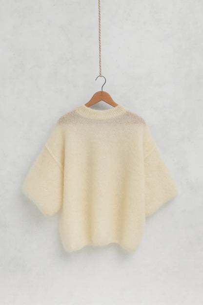 Flauschiger Strickpullover aus Mohair
