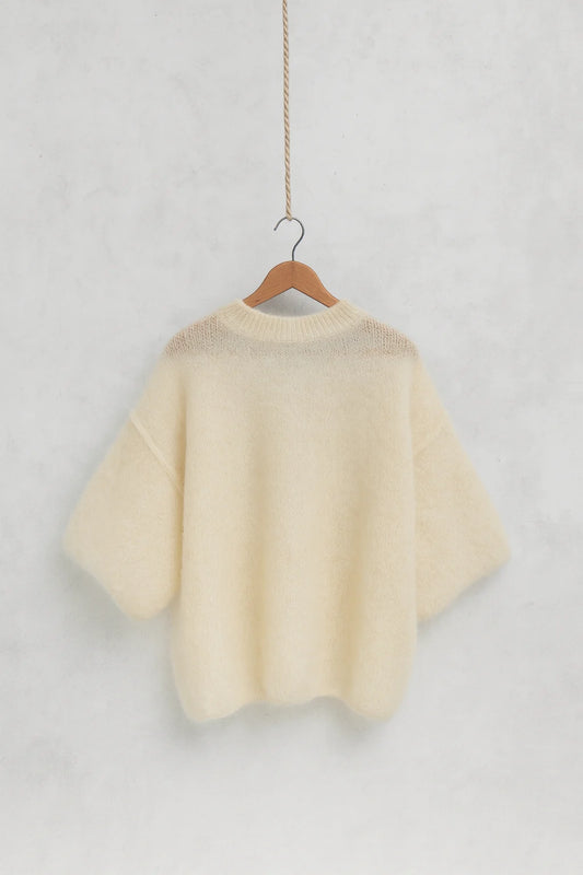 Flauschiger Strickpullover aus Mohair
