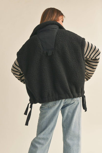 Oversized Utility Weste aus Teddyfleece