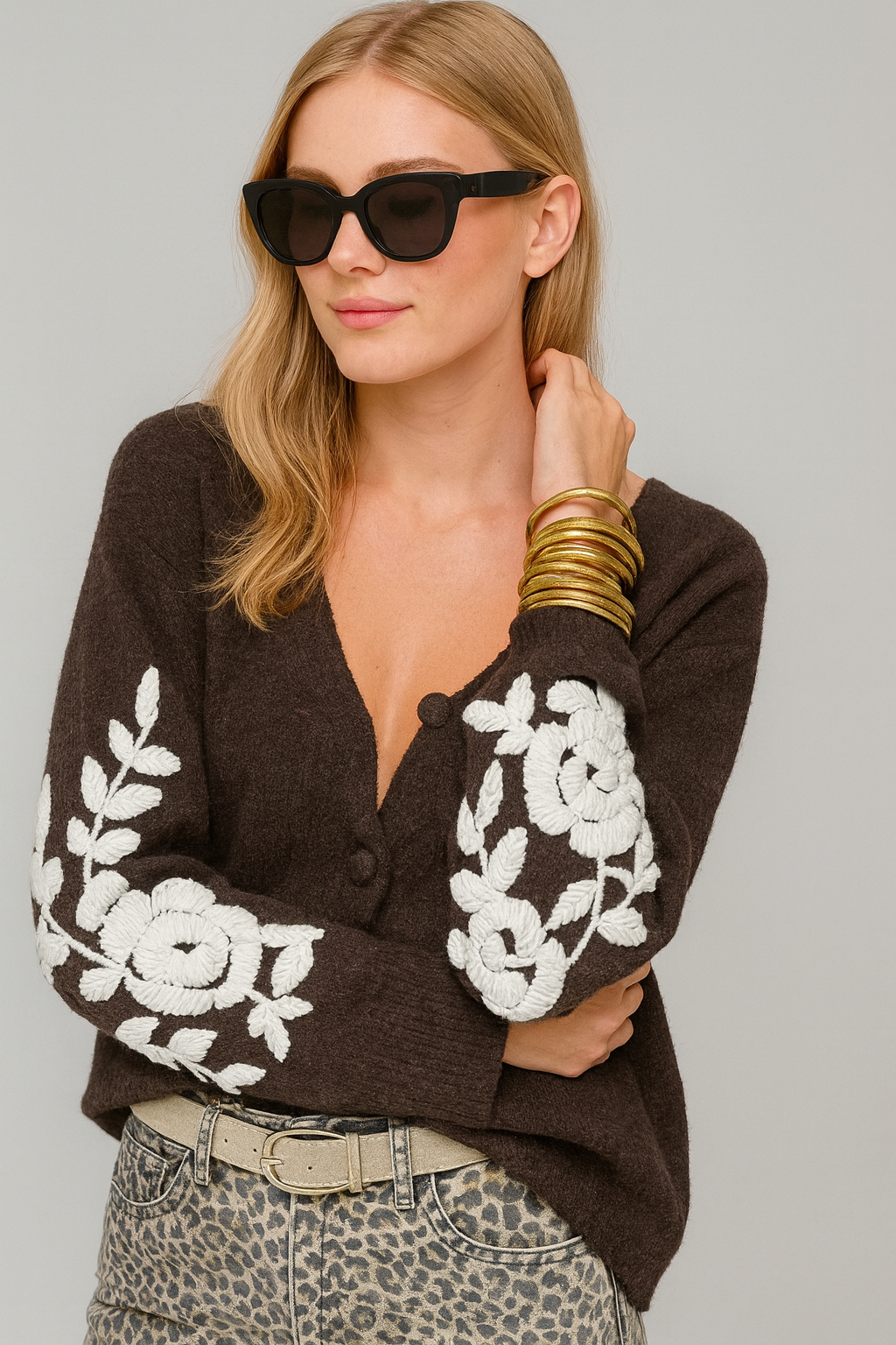 Florale Bestickte Strickjacke mit Wolle und Alpaka-Anteil