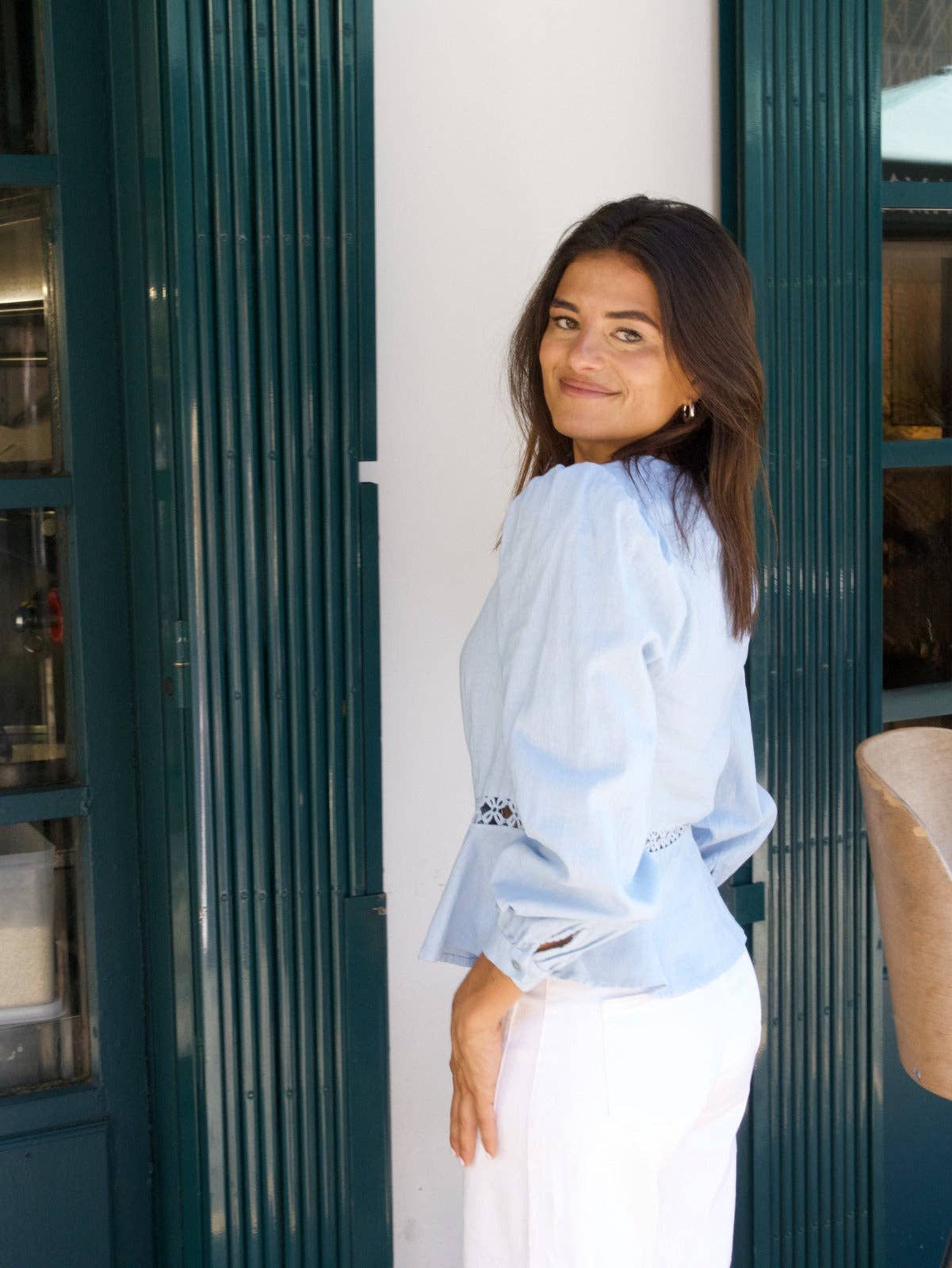 Baumwoll-Leinen Bluse mit Knopfleiste und Spitzeneinsatz