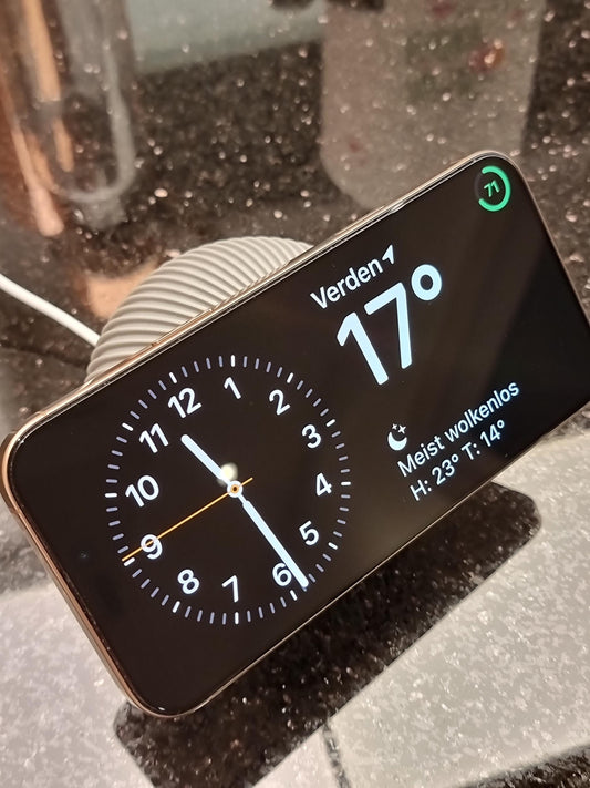 MagSafe Design Ladestation für iPhone - Stanby-Funktion nutzbar