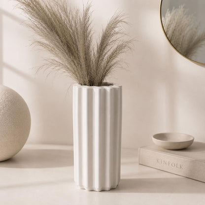 Moderne Vase im minimalistischen Design