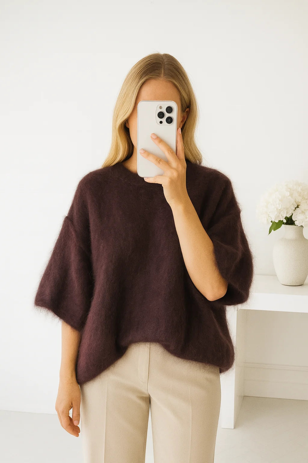 Kurzärmeliger Pullover in Dunkelbraun aus 80% Mohair